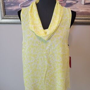 Vince Camuto Top